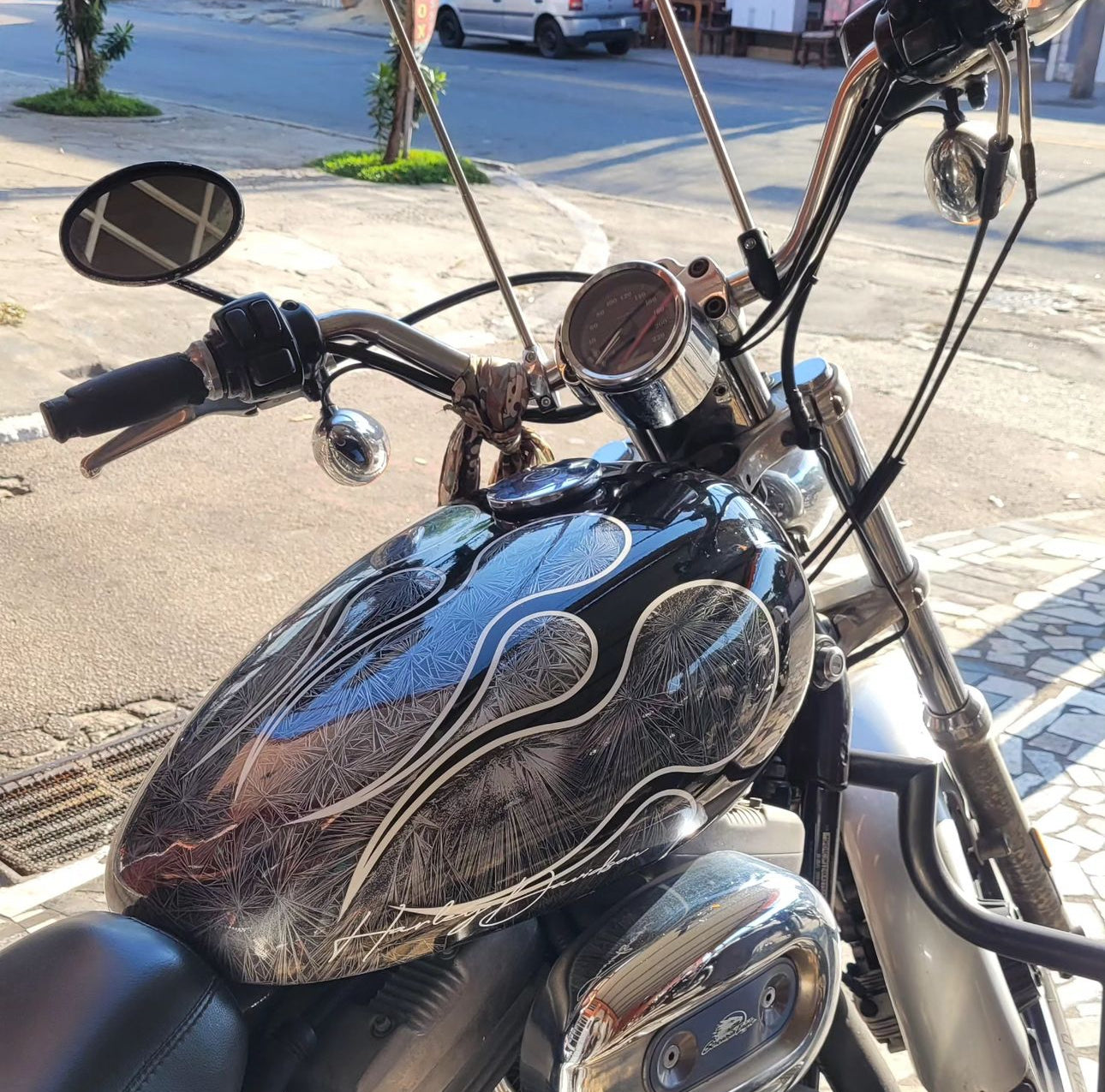 BLACK FLAMES SILVER 3D CRYSTAL - FortyEight - SimonKustom