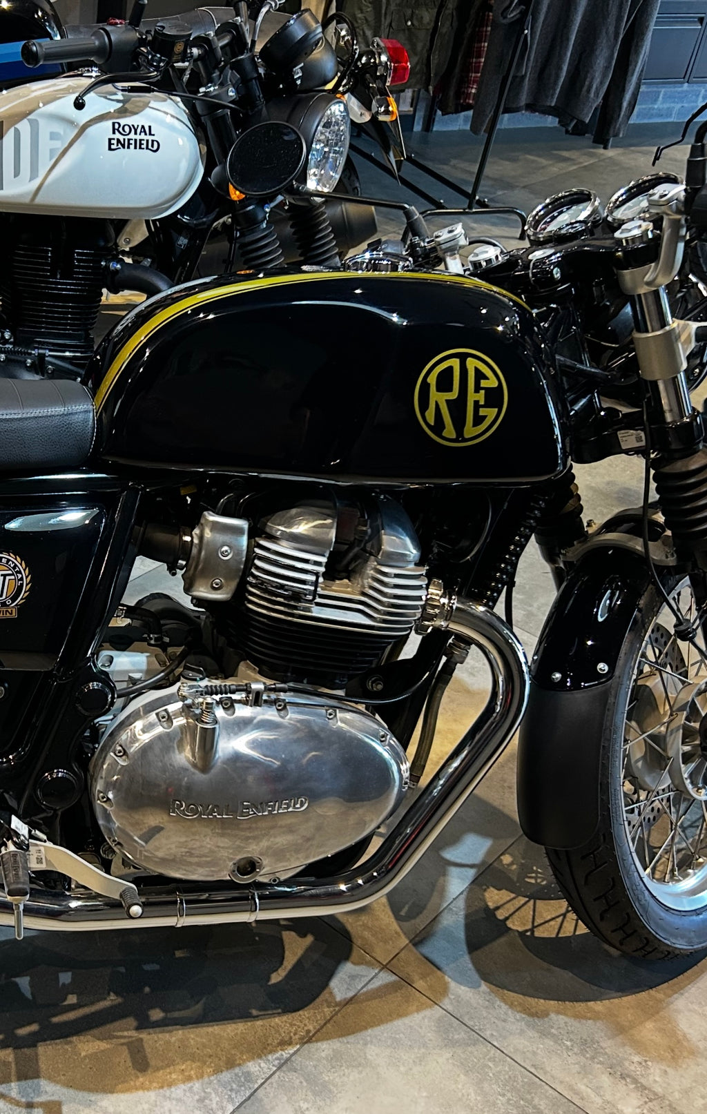 Royal Lines - Royal enfield - SimonKustom