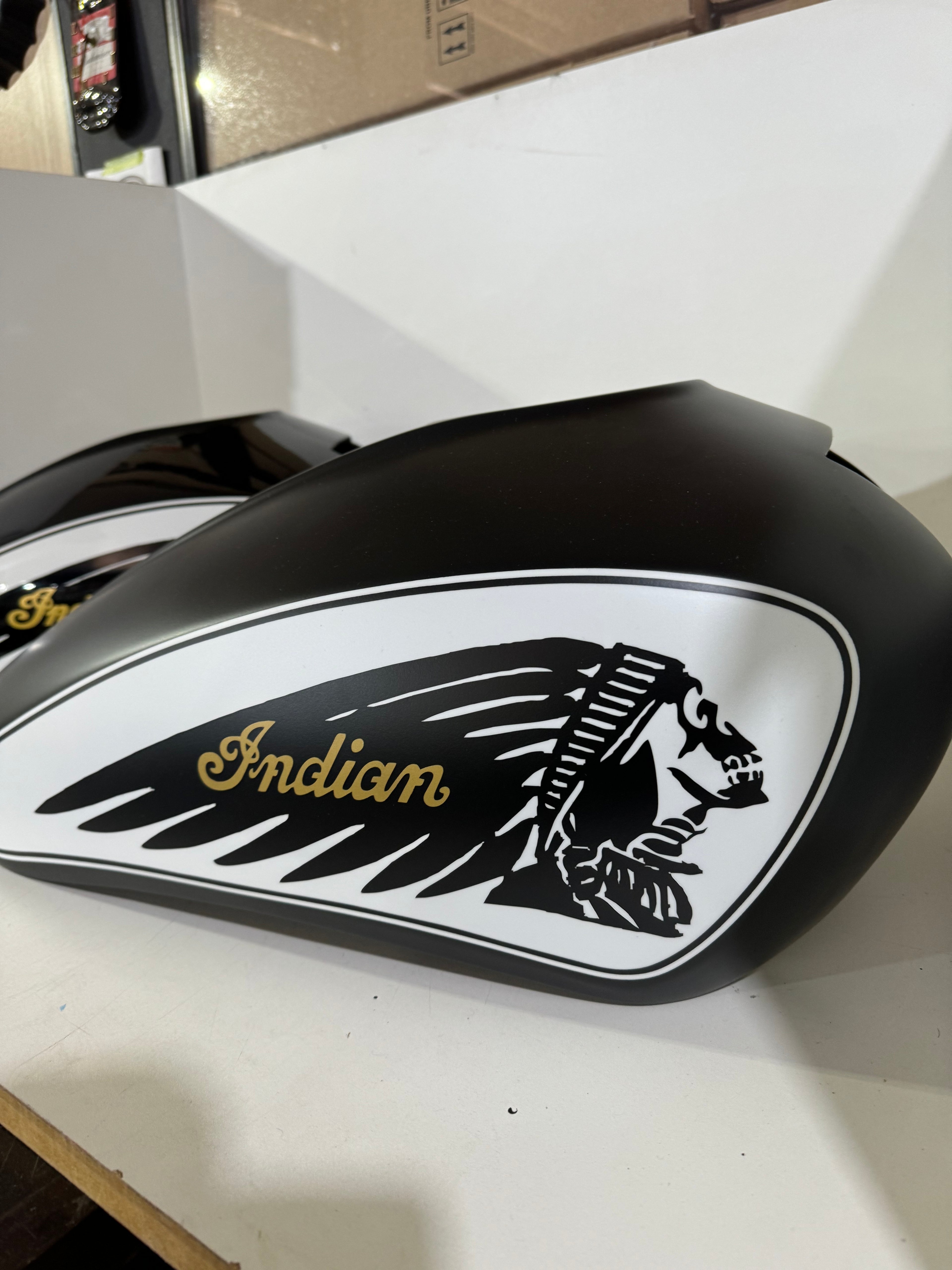 INDIAN SKULL - INDIAN M - SimonKustom