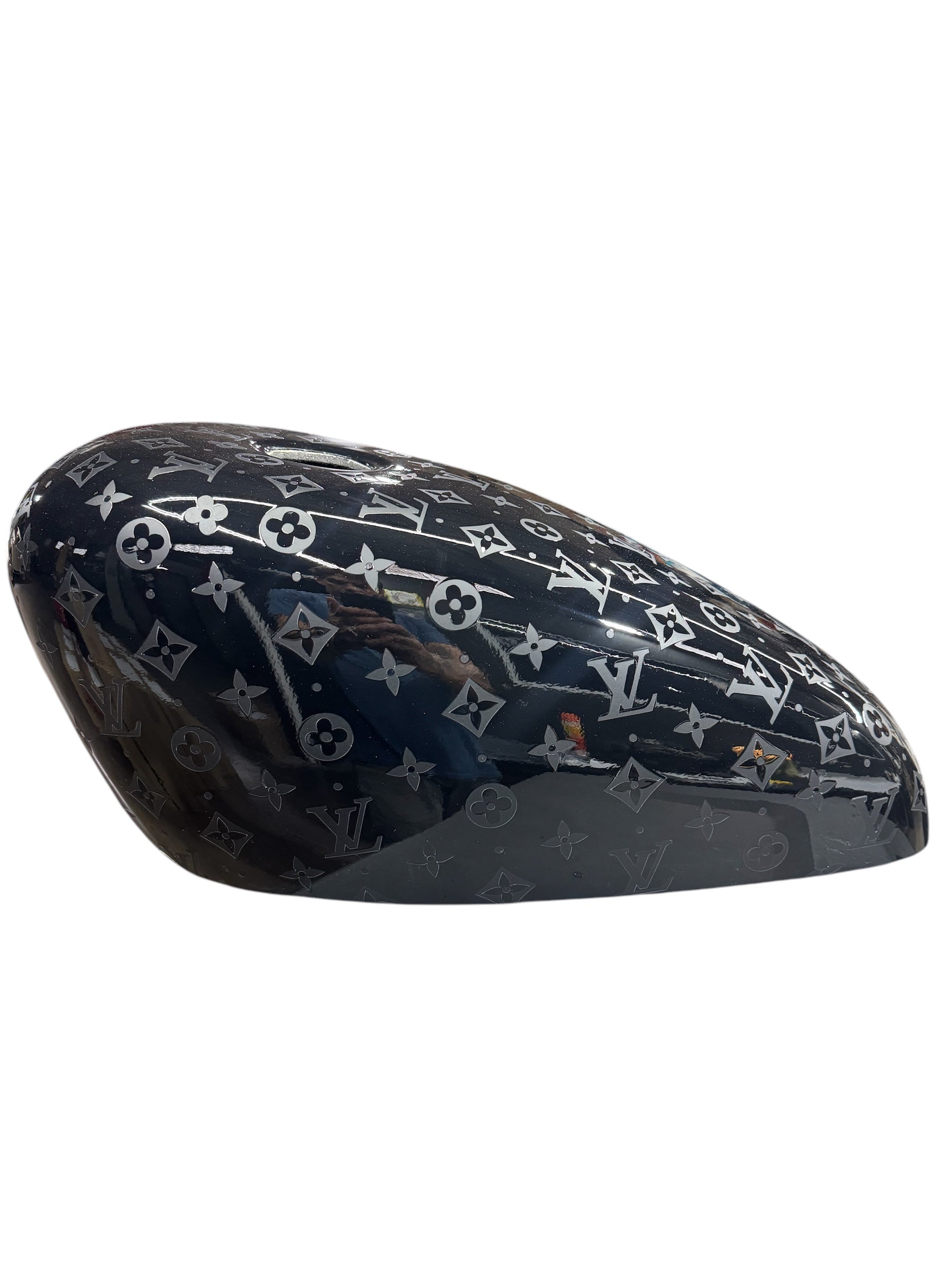 LV Black Edition