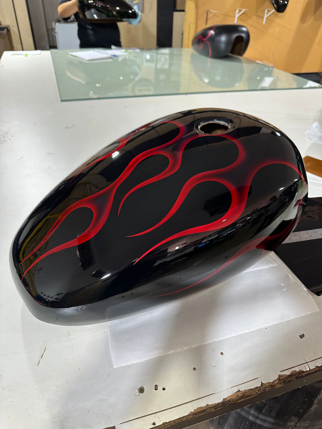 FIRE IN THE SHADOW - Iron - SimonKustom