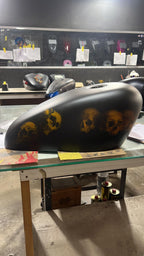 Golden Skulls - Iron - SimonKustom