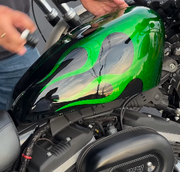 Green Flake Flames - Iron - SimonKustom