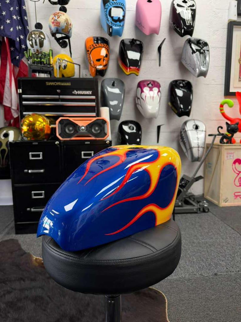 Flames Forty Eight - Miami Store / 2.2GL - SimonKustom