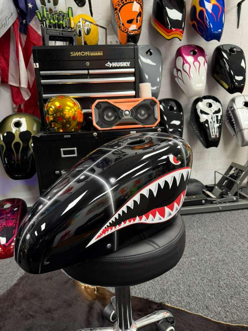 Shark 883 Iron - Miami Store / 3.3Gl