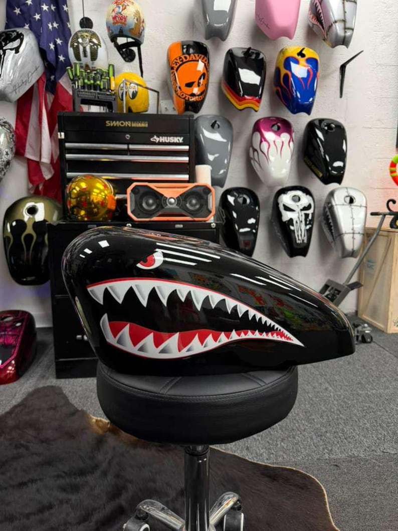 Shark 883 Iron - Miami Store / 3.3Gl