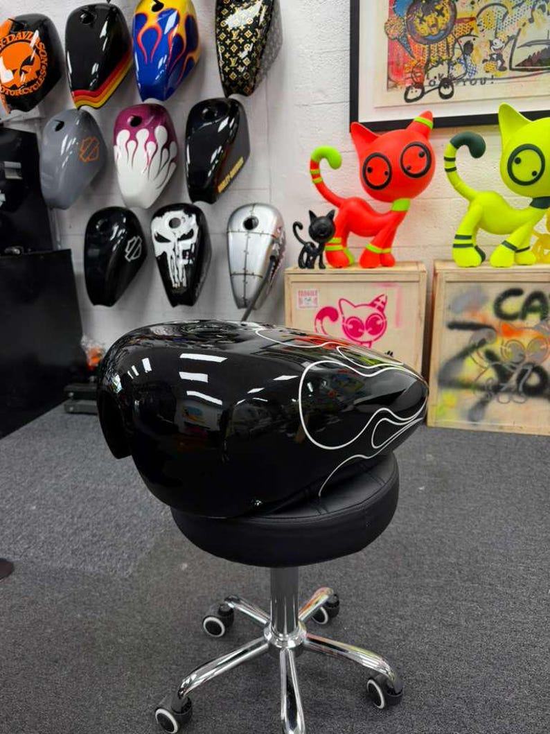 Fine Flames Sportster - Miami Store / 4.5Gl