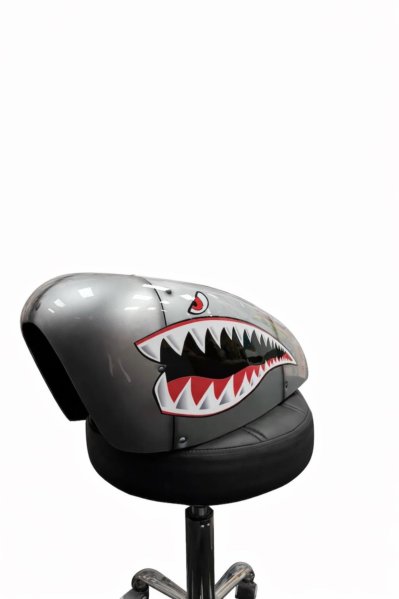 Metal Shark 883 Iron - Miami Store / 3.3Gl