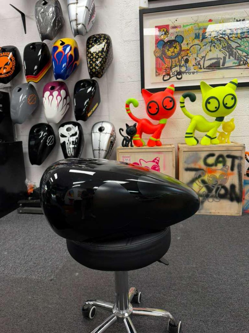 Black Sportster - Miami Store / 4.5Gl - SimonKustom
