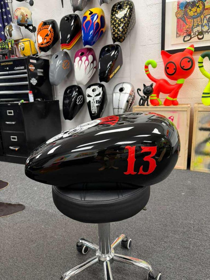 Lucky Sportster - Miami Store / 4.5Gl - SimonKustom
