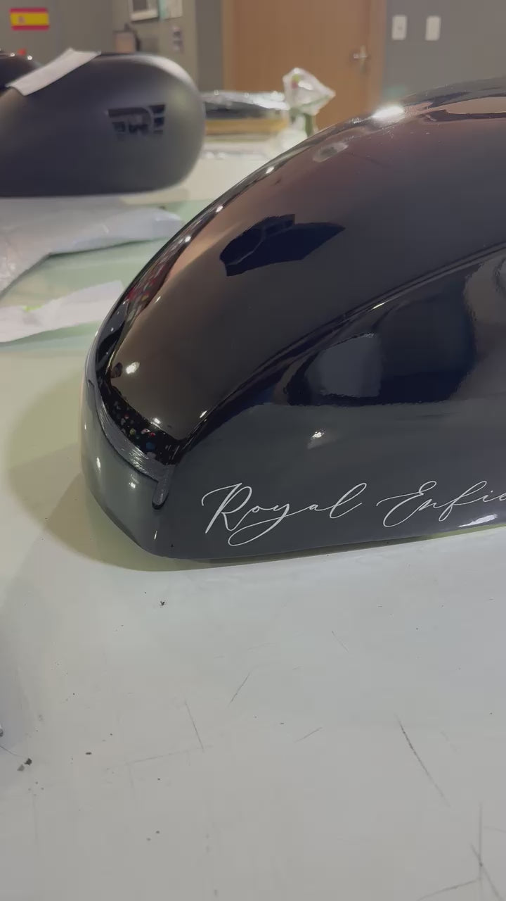 RE Gold Line | SimonKustom