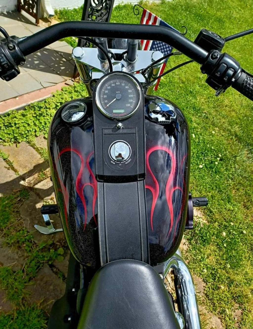 FIRE IN THE SHADOW - Iron - SimonKustom